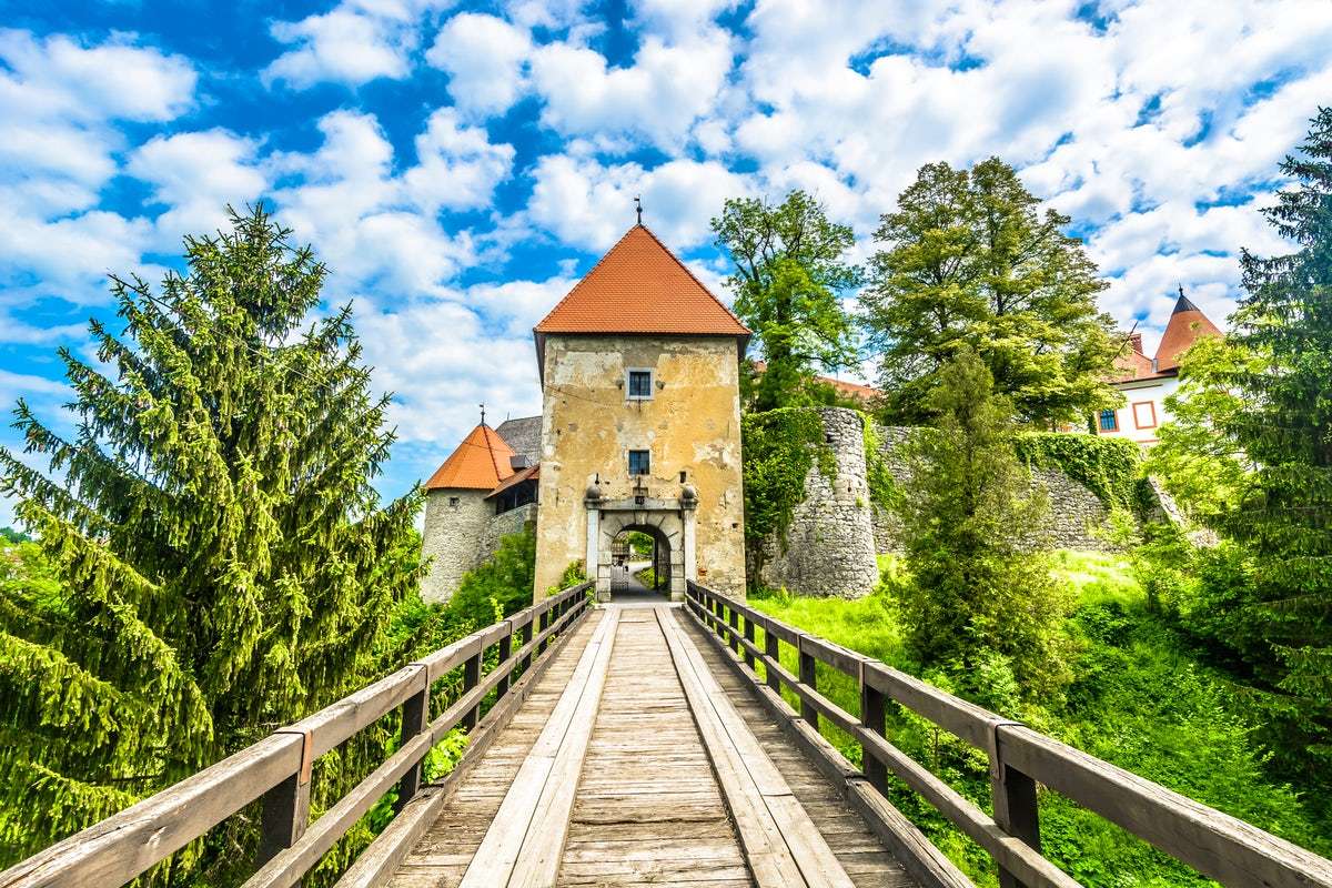 Ozalj Castle Chorwacja puzzle online