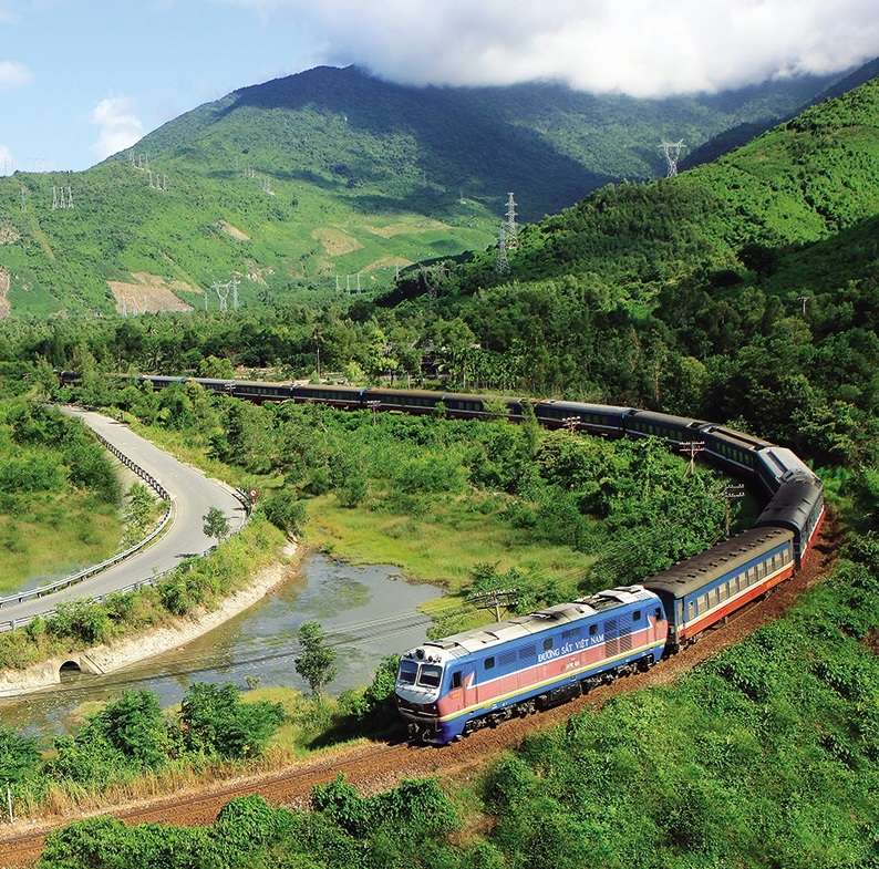 pociąg w wietnamie puzzle online