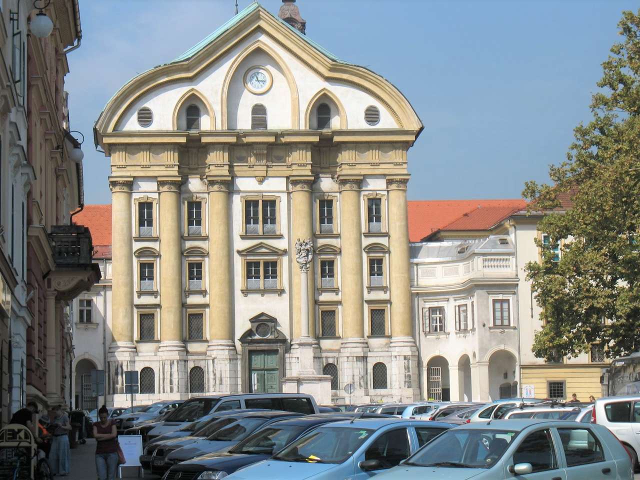Kościół Świętej Trójcy w Lublanie, Słowenia puzzle online