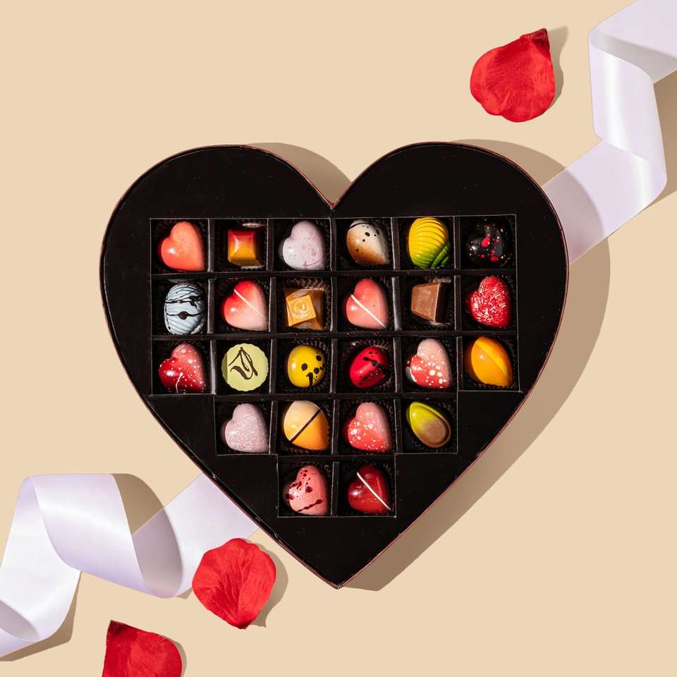 czerwone i żółte i czerwone cukierki w kształcie serca puzzle online
