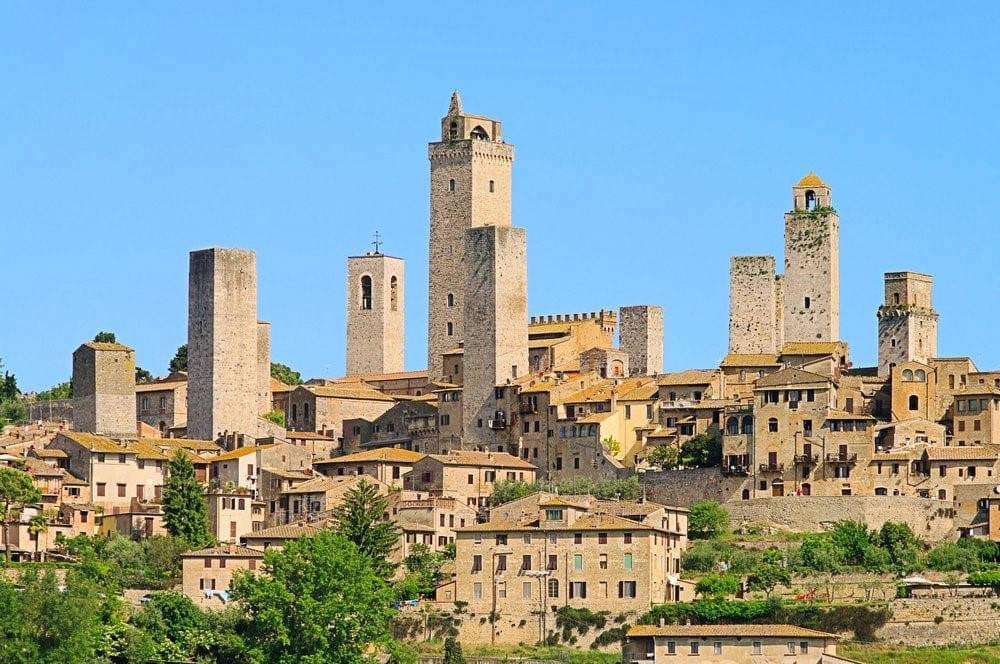 panoramę średniowiecznych wież San Gimignano we Włoszech puzzle online