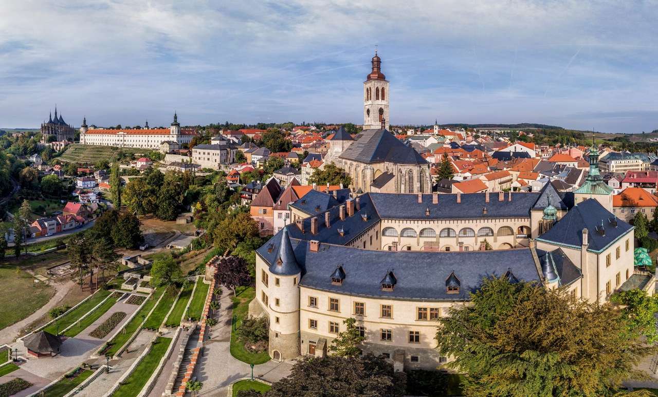 Miasto katedra Kutna Hora w Czechach puzzle online