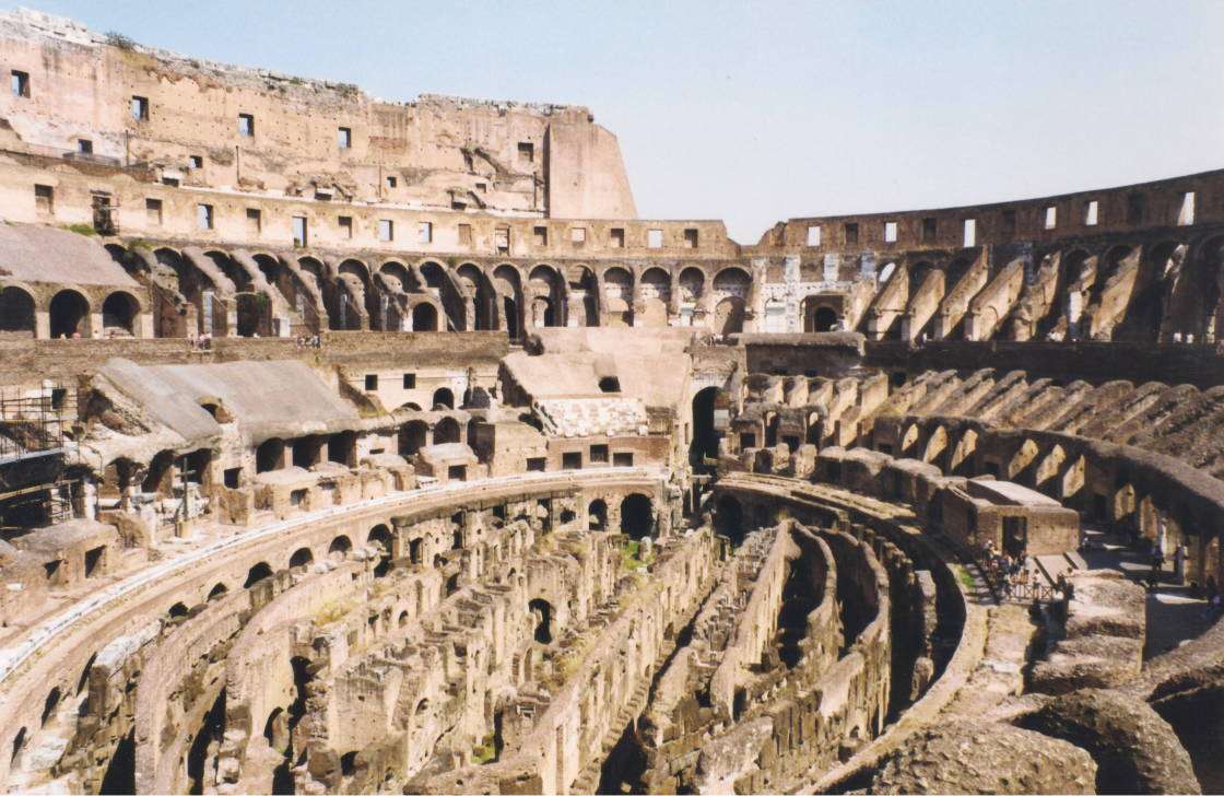 Koloseum, wnętrze. Rzym puzzle online