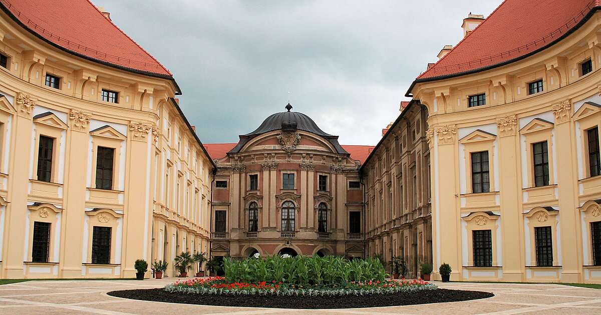 Zamek Austerlitz w Slavkovie w Czechach puzzle online