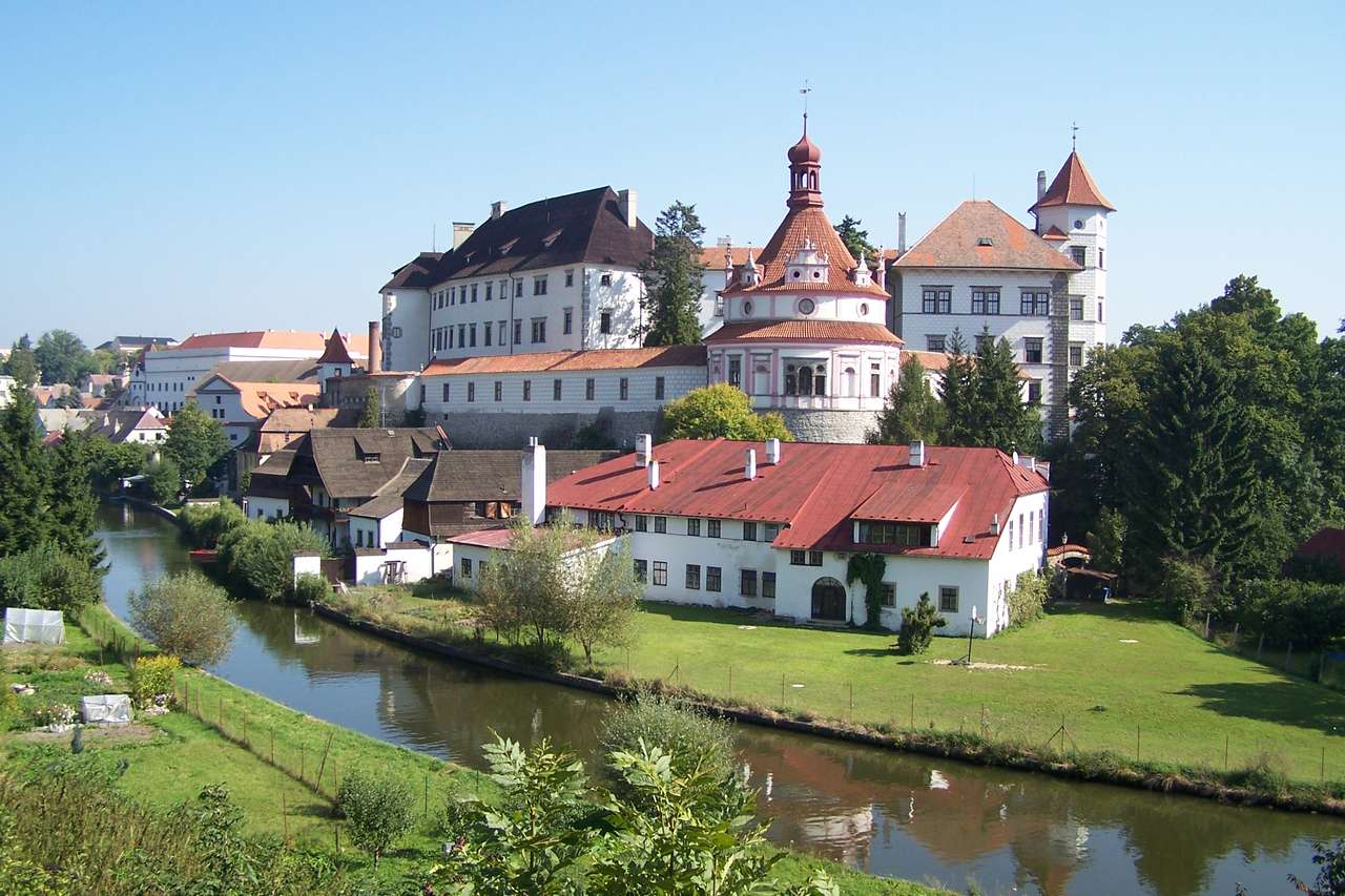 Zamek w Czechach puzzle online