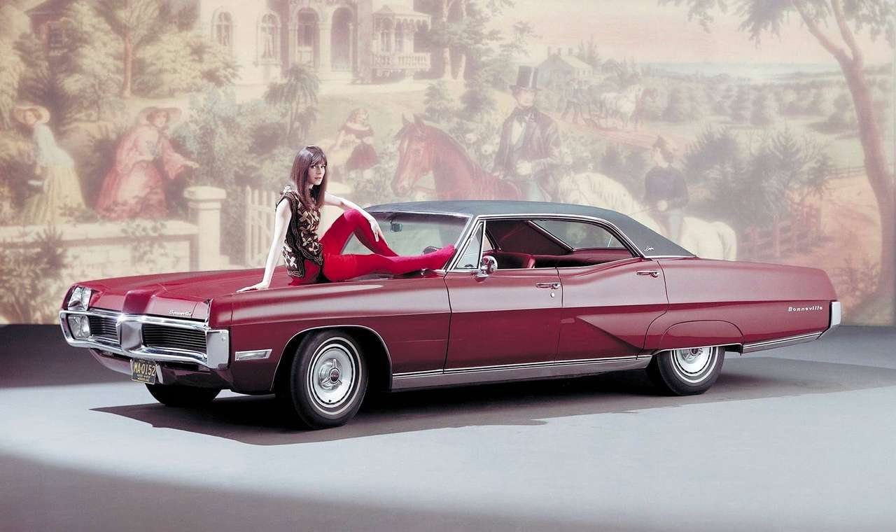 Zdjęcie promocyjne Pontiac Bonneville Brougham z 1967 roku puzzle online