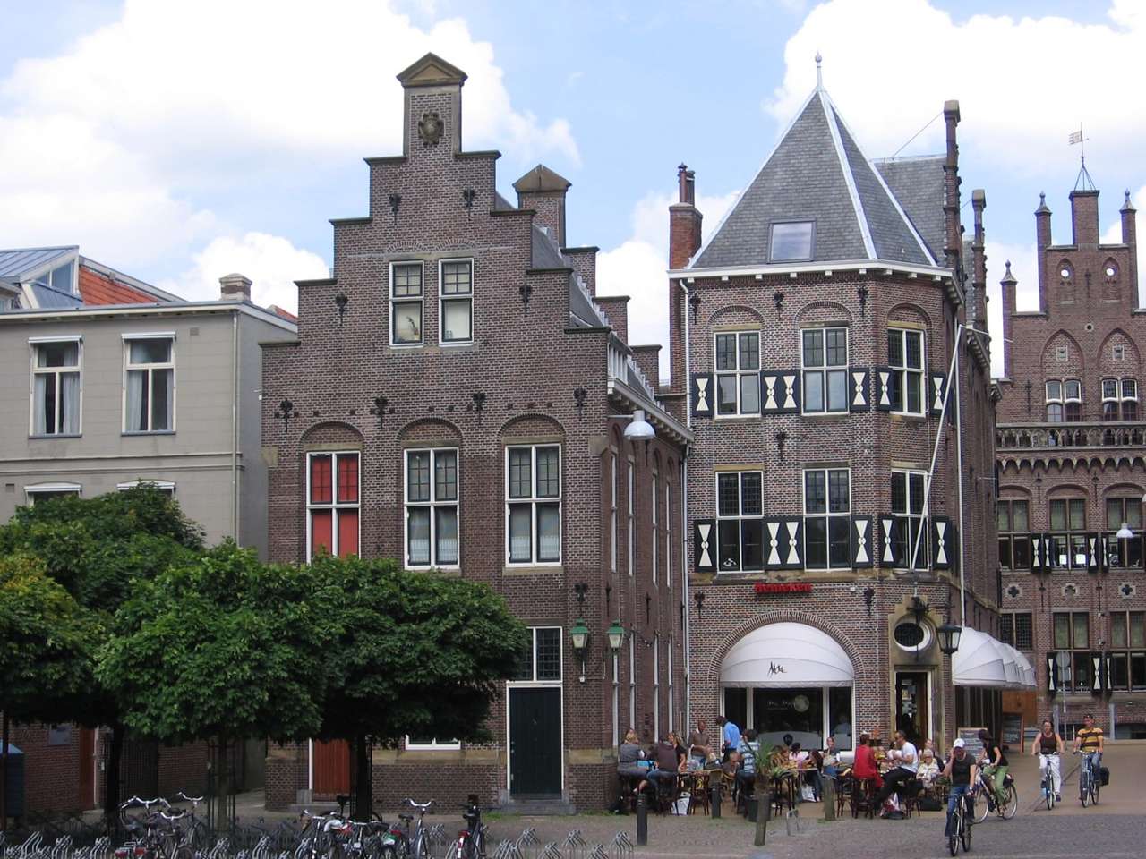 Groningen 2 - HOLANDIA puzzle online