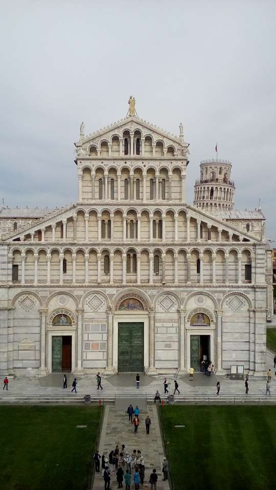 Katedra w Pizie puzzle online