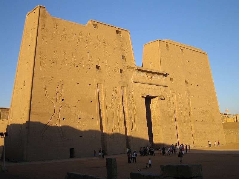 Egipska świątynia puzzle online