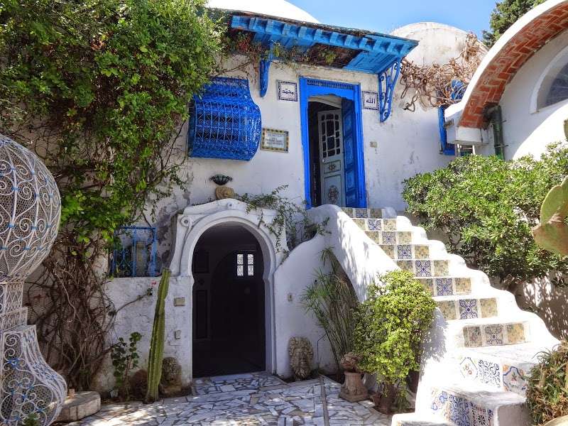 dom w tunizie puzzle online