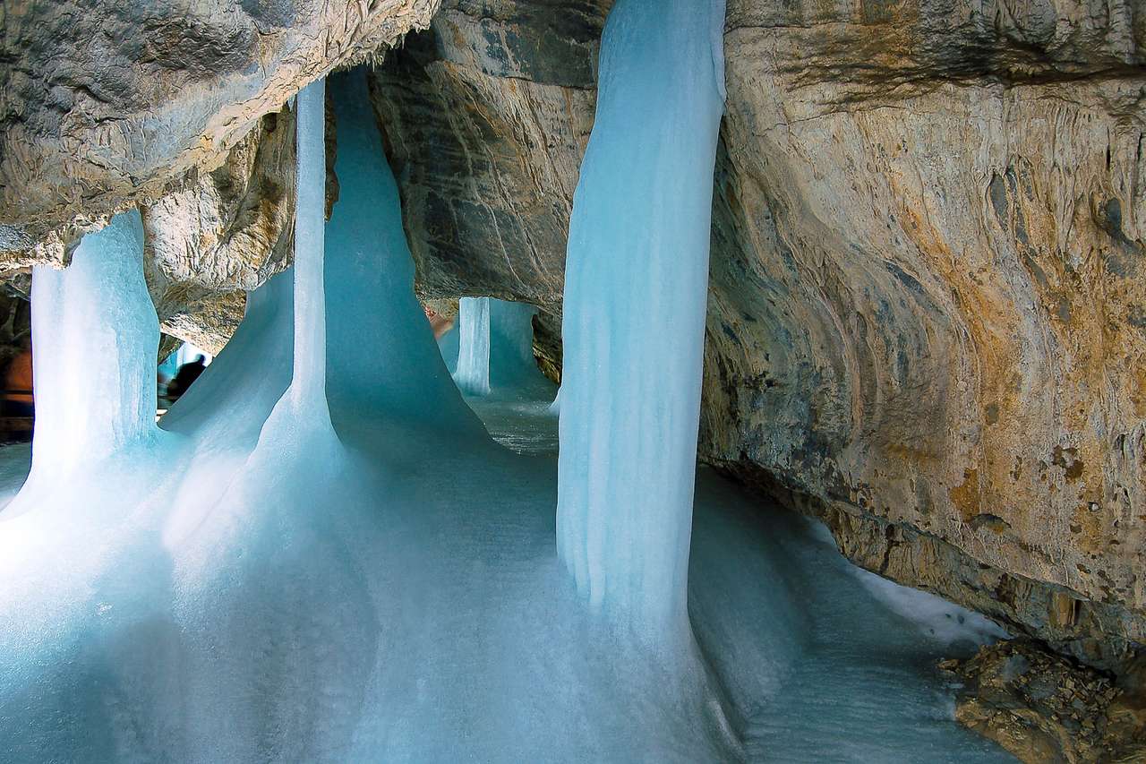 Park narodowy jaskini lodowej na Słowacji puzzle online