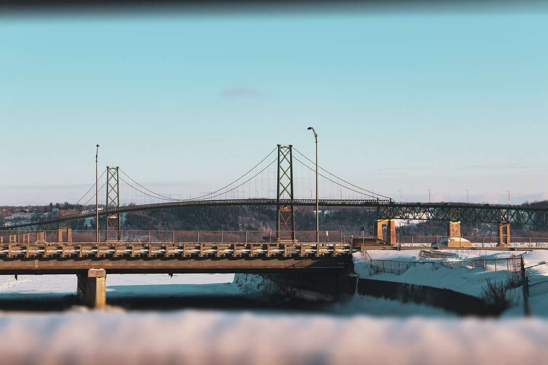 most nad wodą w ciągu dnia puzzle online