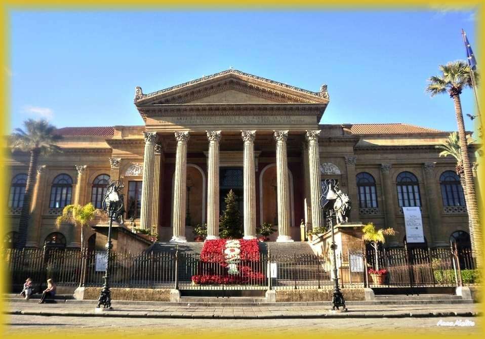 Massimo Theatre Palermo-Sycylia-Włochy puzzle online