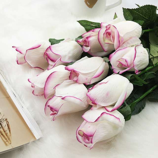 róże biało-różowe puzzle online