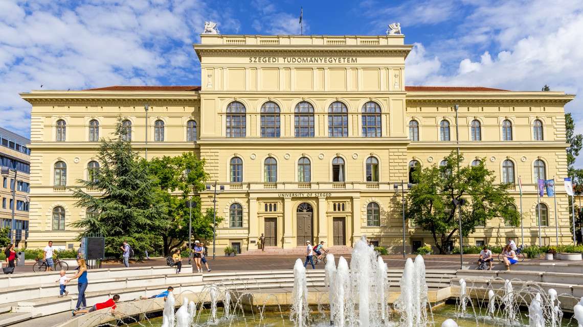 Miasto Szeged Uni na Węgrzech puzzle online