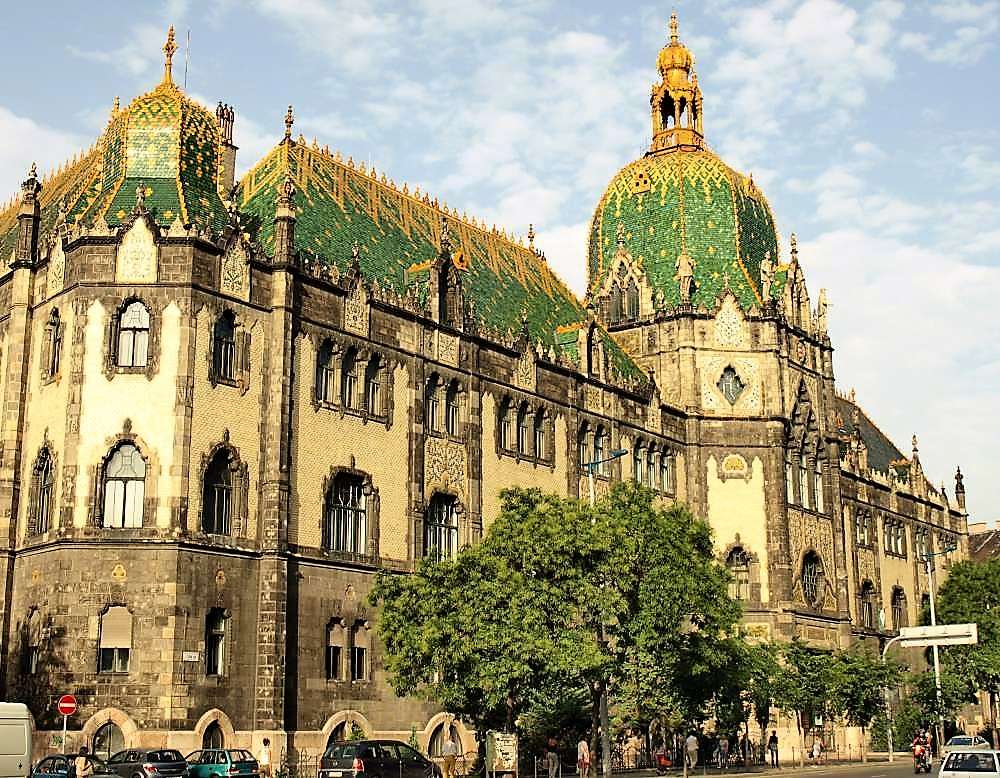 Muzeum Sztuki Stosowanej w Budapeszcie na Węgrzech puzzle online