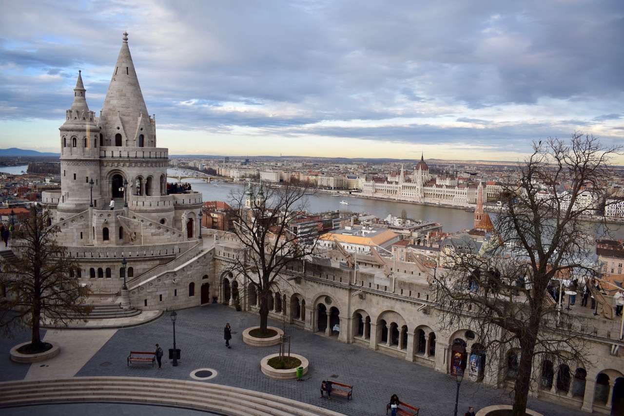 Baszta Rybacka w Budapeszcie na Węgrzech puzzle online