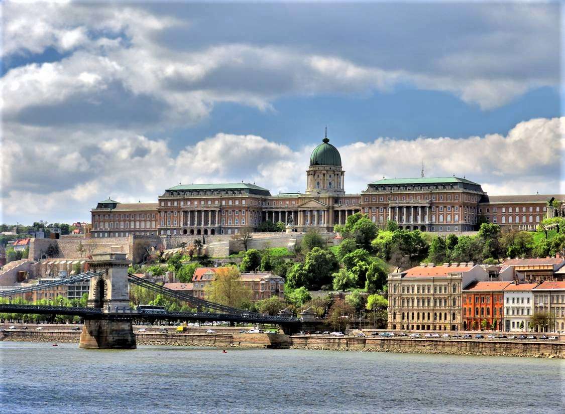 Wzgórze Zamkowe w Budapeszcie na Węgrzech puzzle online