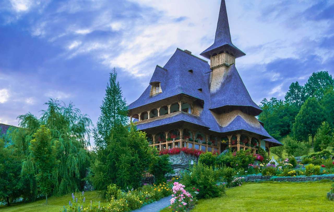 Tradycyjny dom w Maramures w Rumunii puzzle online