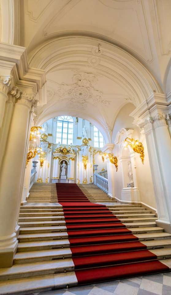 Pałac Zimowy - Sankt Petersburg puzzle online