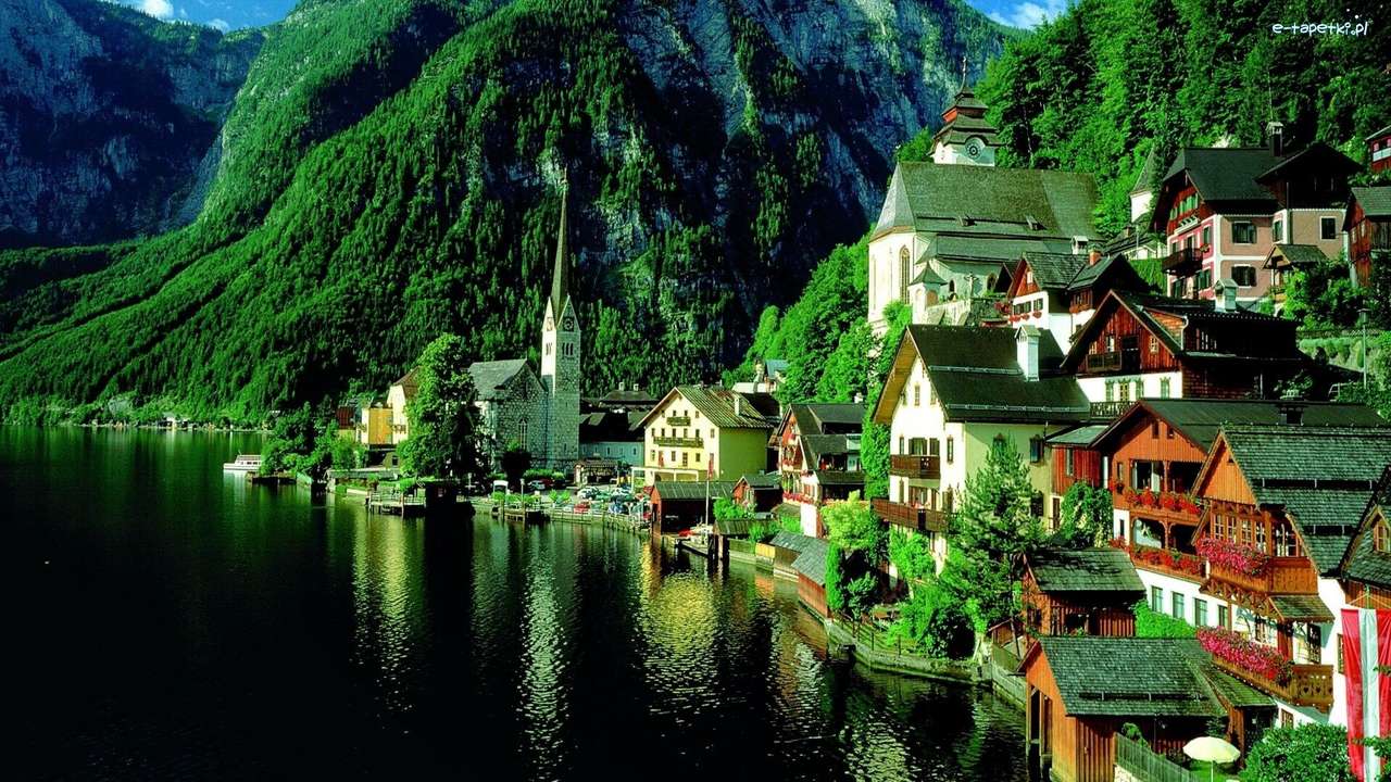 miasteczko przy jeziorze, wzgórza puzzle online