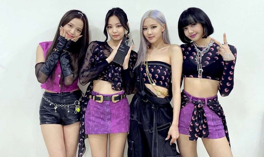 blackpink in you aria puzzle online