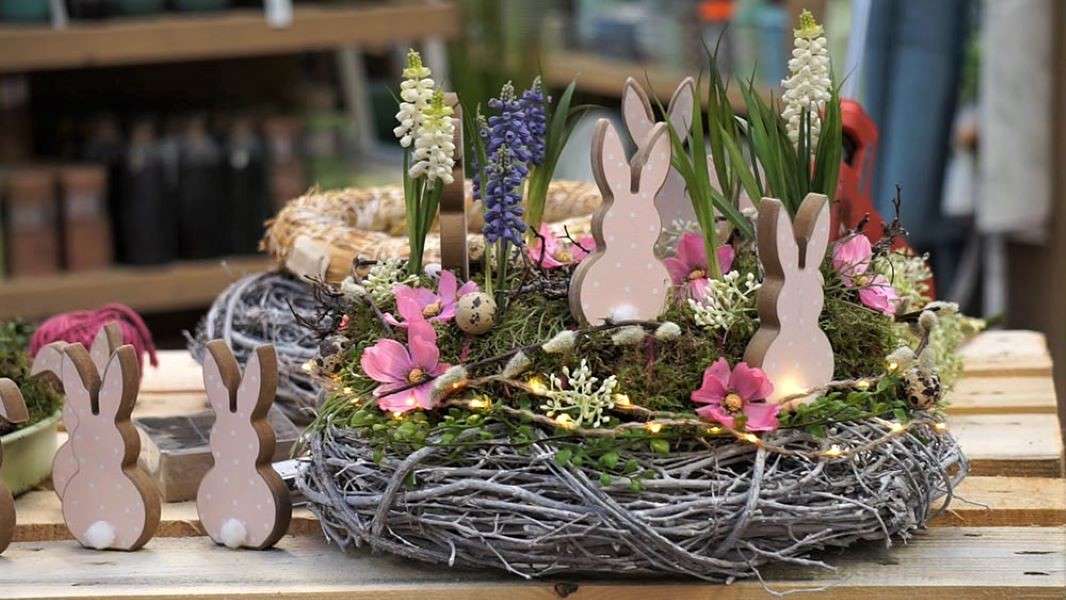 Wielkanocny ozdobny wieniec wielkanocny puzzle online