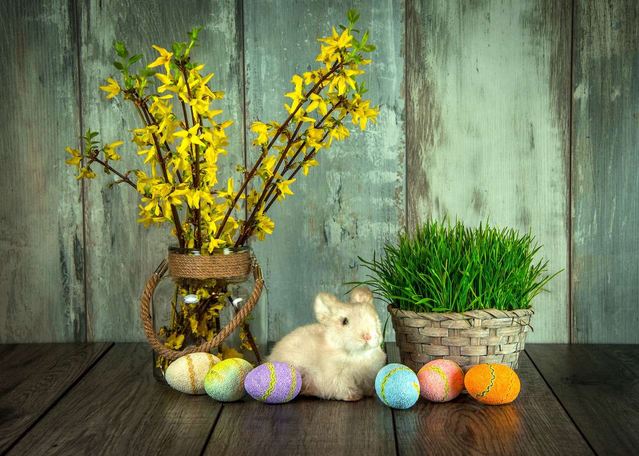 Wielkanocne dekoracje wielkanocne na stole puzzle online