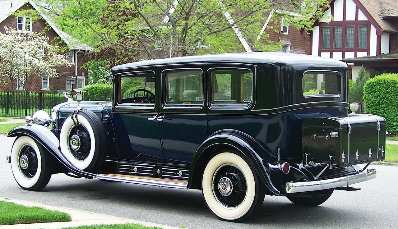 1930 Cadillac V-16 siedem limuzyny pasażerskiej puzzle online