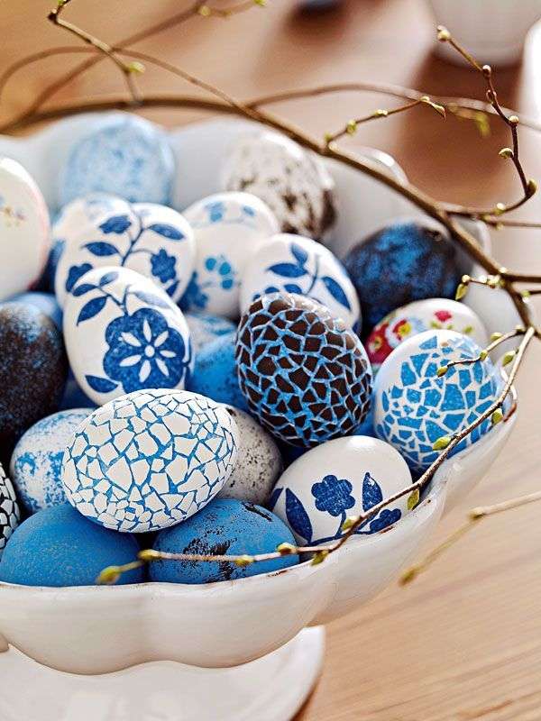 biało-niebieskie jajeczka puzzle online