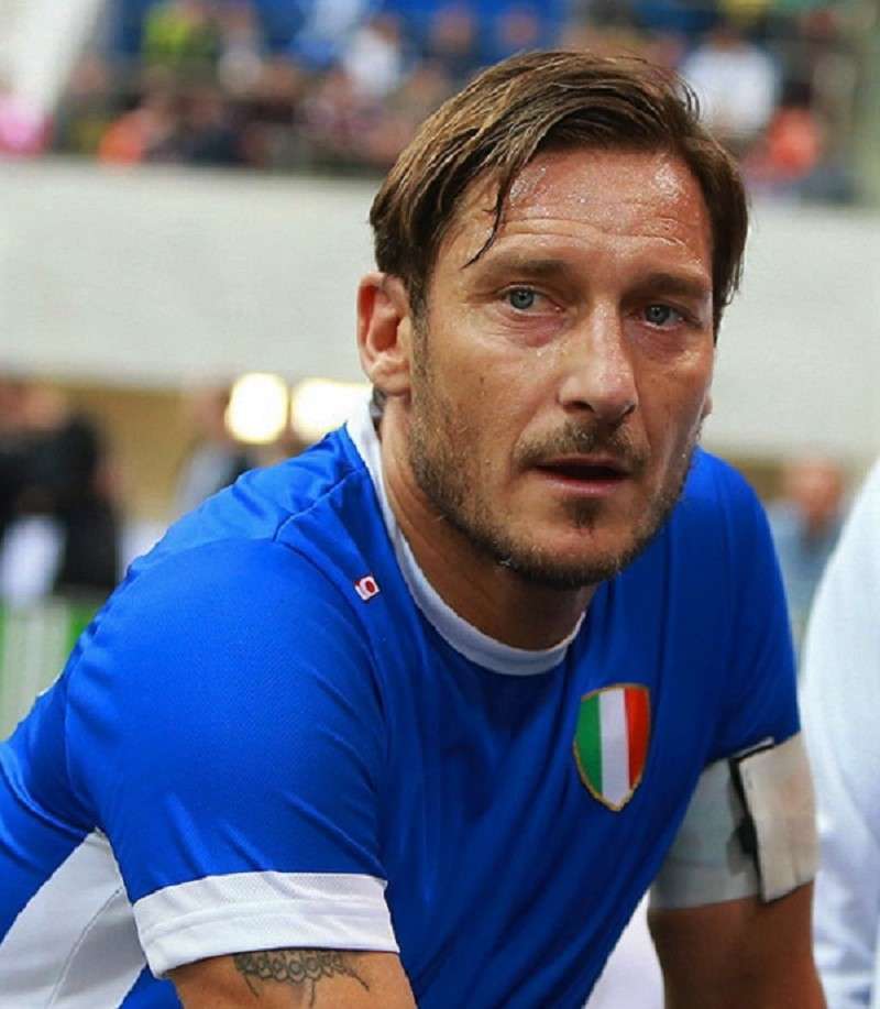 Totti w drużynie narodowej puzzle online