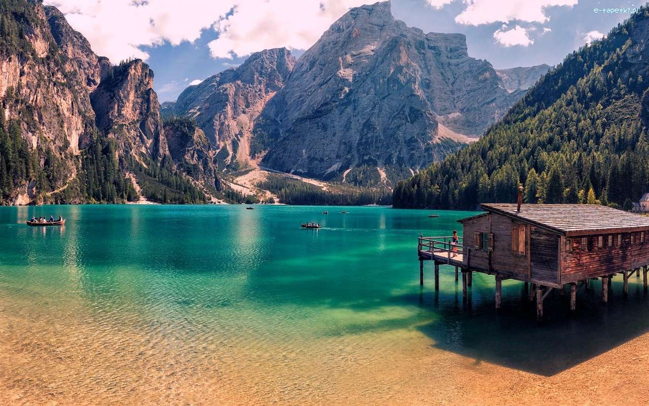 jezioro w górach puzzle online