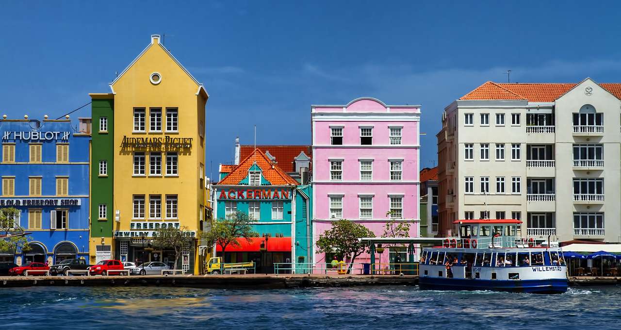 Curacao, Holland. puzzle online
