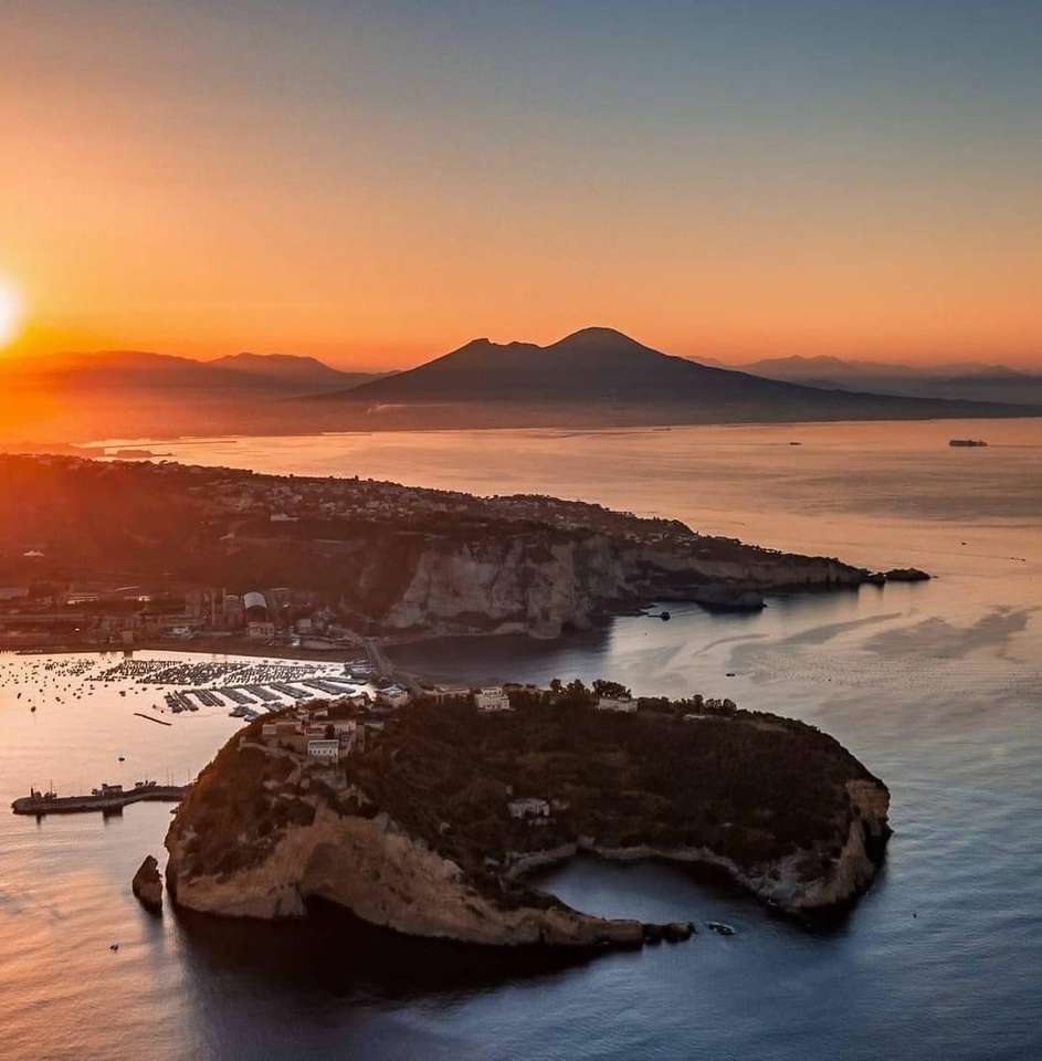 Nisida Islet Neapol Włochy puzzle online