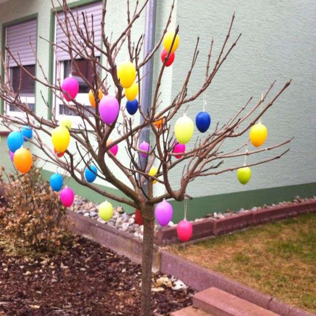 drzewko z jajeczkami puzzle online