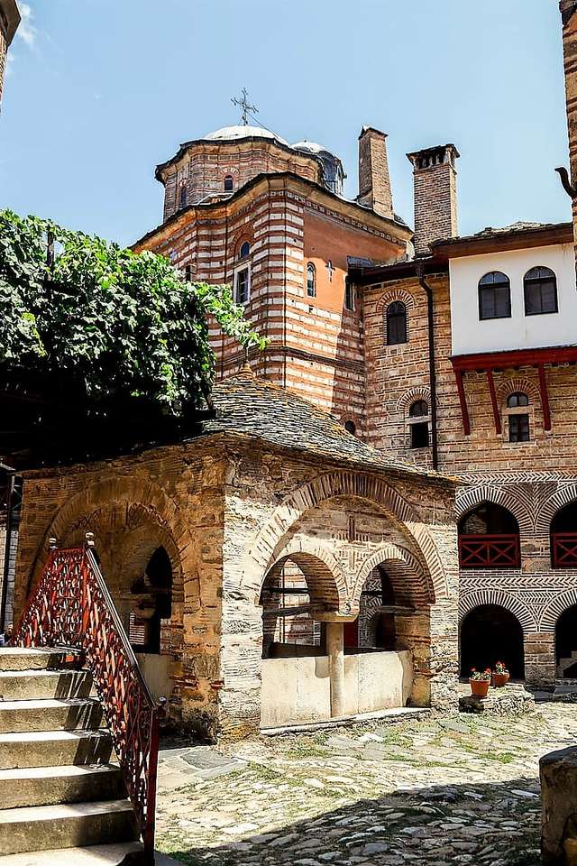Klasztor Hilandar w Serbii puzzle online