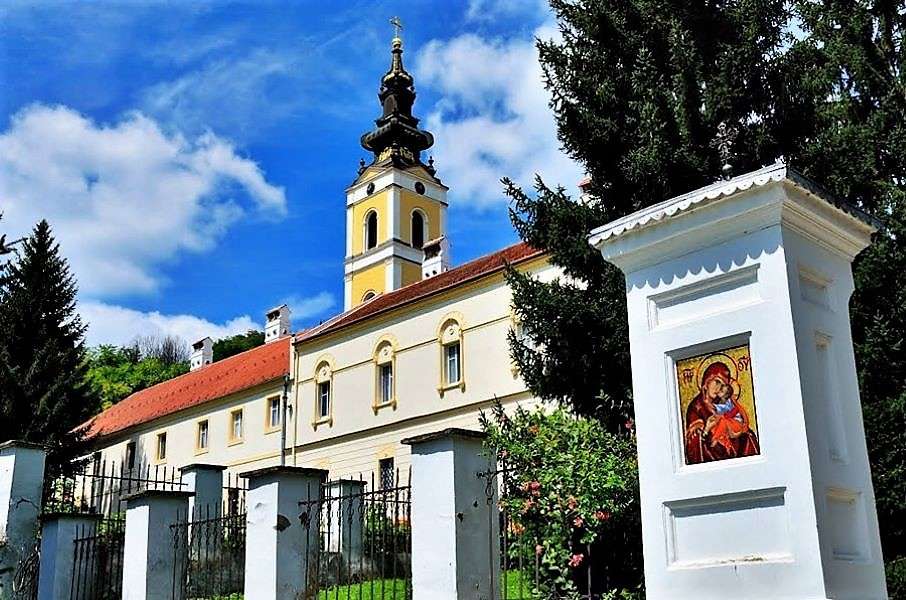 Klasztor Grgeteg w Serbii puzzle online