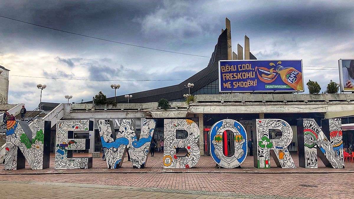 Pristina "nou-născut" în Kosovo puzzle