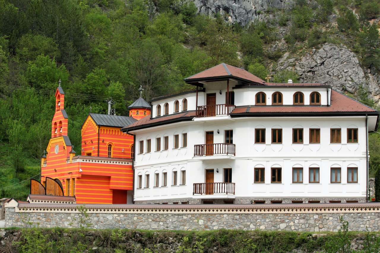 Klasztor Dobrun w Bośni-Hercegowinie puzzle online