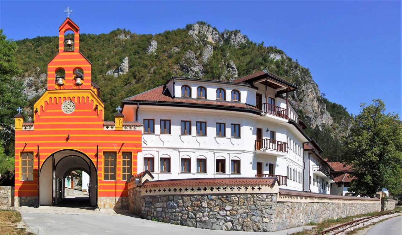 Klasztor Dobrun w Bośni-Hercegowinie puzzle online