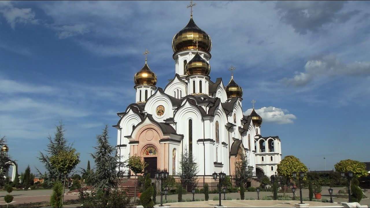 Mosteiro Bijeljina em Bósnia-Herzegovina quebra-cabeça