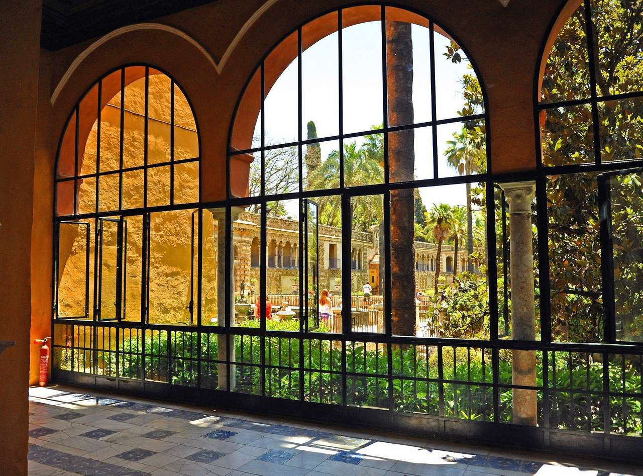 Echte Alcázar de Sevilla. EU oudste paleis puzzel
