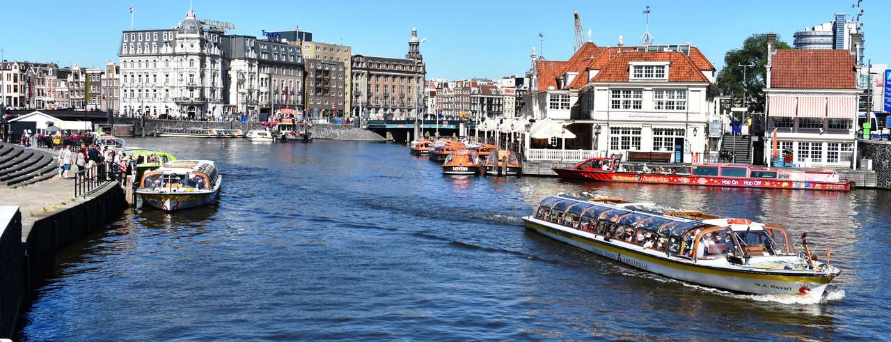 Jazda łodzi Amsterdam. puzzle online