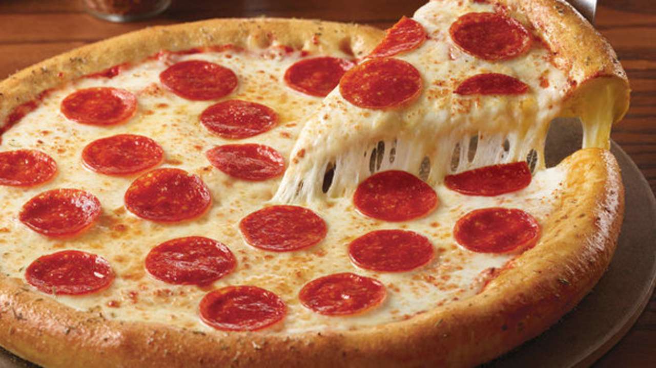 Nadziewana pizza skorupa puzzle online