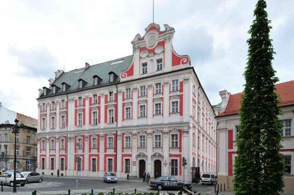 Prefeitura em Poznan quebra-cabeça