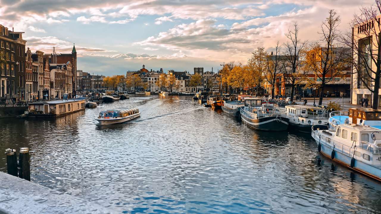Widok na Amsterdam puzzle online