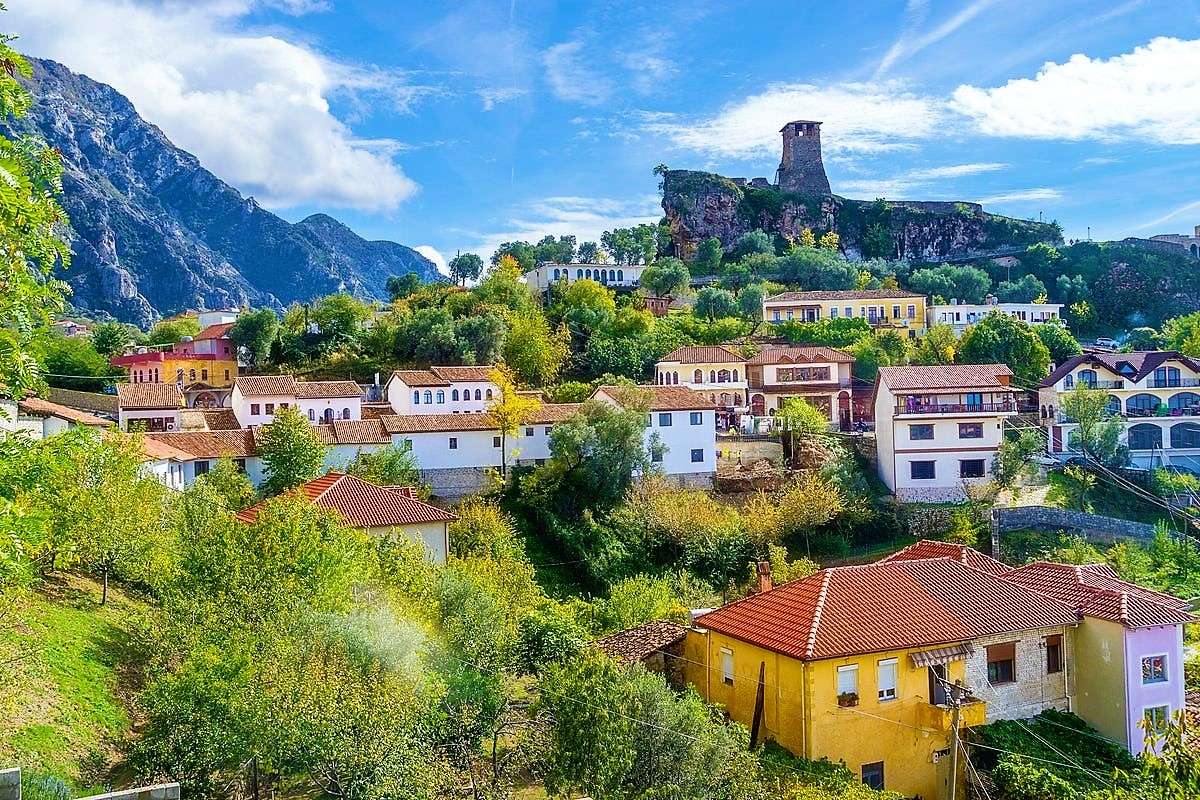 Miasto Kruja w Albanii puzzle online