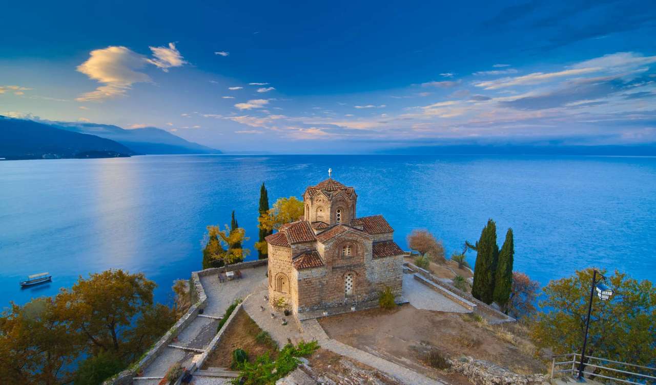 Ohrid Church na Ohridsee w Nordmasedonia puzzle online