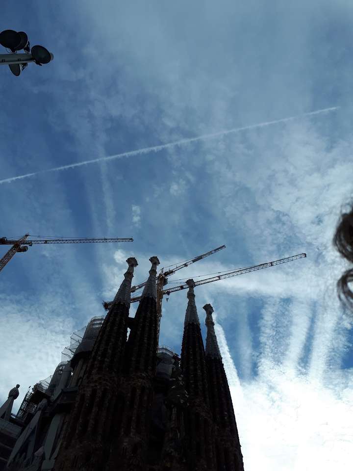 Sagrada Familia Gaudiego w Barcelonie puzzle online