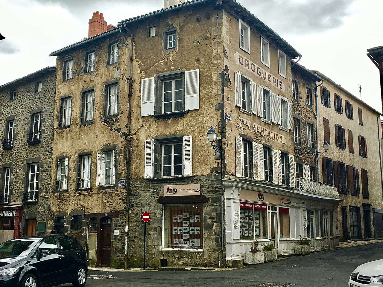 Saint-mąka - Francja puzzle online